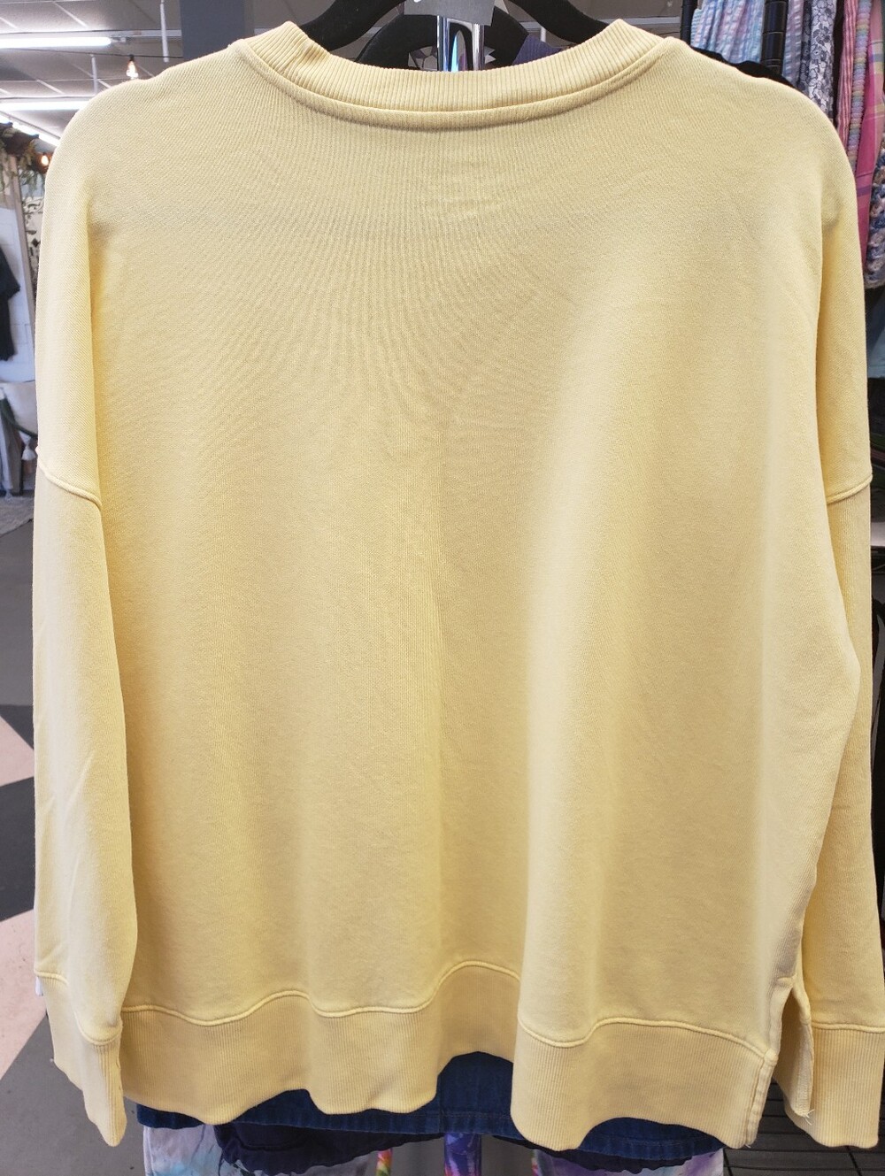 Upcycled Sweatshirt Spring - Picture 6 of 7